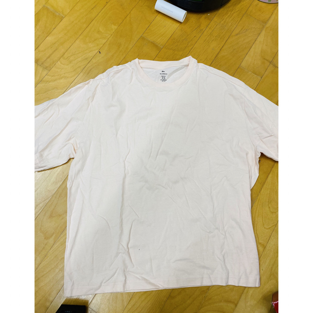 H&M(エイチアンドエム)の大きい服　エイチアンドエム　H&M 半袖　Tシャツ　リラックスフィット　XL メンズのトップス(Tシャツ/カットソー(半袖/袖なし))の商品写真