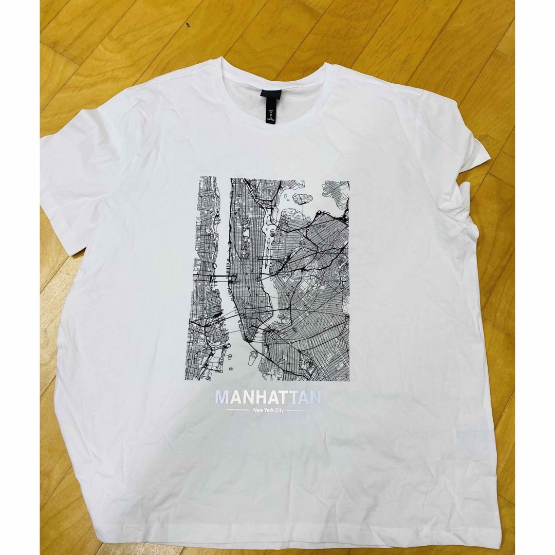 H&M(エイチアンドエム)のメンズ　大きい服　エイチアンドエム　H&M 半袖　Tシャツ　XL  メンズのトップス(Tシャツ/カットソー(半袖/袖なし))の商品写真