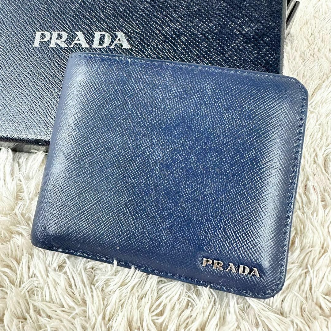 PRADA - 【人気】プラダ 二つ折り財布 ブルー シルバーロゴ コンパクト