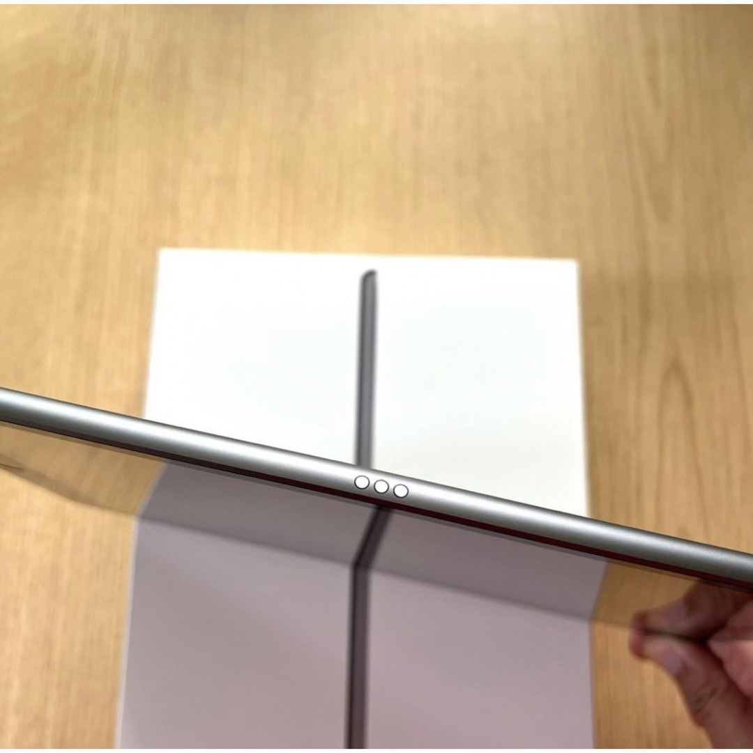 Apple iPad 第8世代 32GB WiFiモデル スペースグレイ 超美品