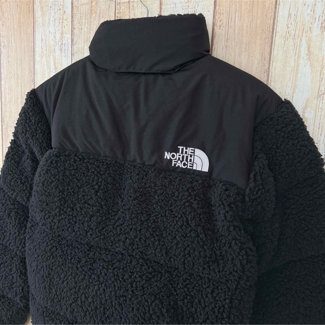 THE NORTH FACE(ザノースフェイス)の【海外限定】TNF ユニセックス　ヌプシ　ダウンジャケット 　ブラック　3L相当 レディースのジャケット/アウター(ダウンジャケット)の商品写真