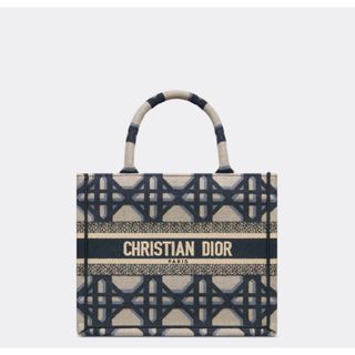 クリスチャンディオール(Christian Dior)の新作 新品 定価42.5万円 DIOR BOOK TOTE スモールバッグ (トートバッグ)