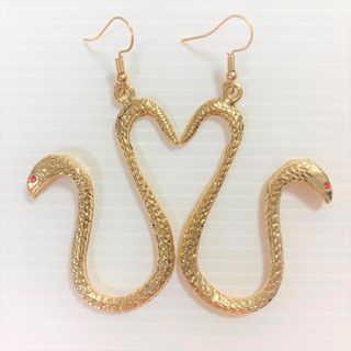 【ONE PIECE】ボア・ハンコック 風 蛇ピアス【コスプレ】⑥(アクセサリー)