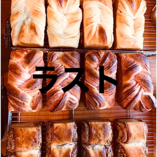 焼き立て食パン(パン)