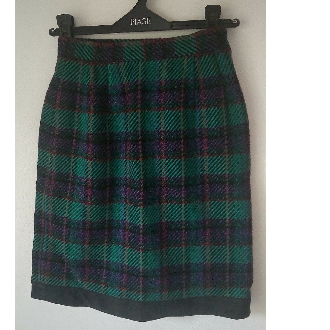 冬用 ウールタイトスカート レディースのスカート(ひざ丈スカート)の商品写真