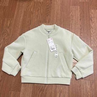 ユニクロ(UNIQLO)の新品　120サイズ　ウルトラストレッチドライスウェット　ブルゾン(ジャケット/上着)