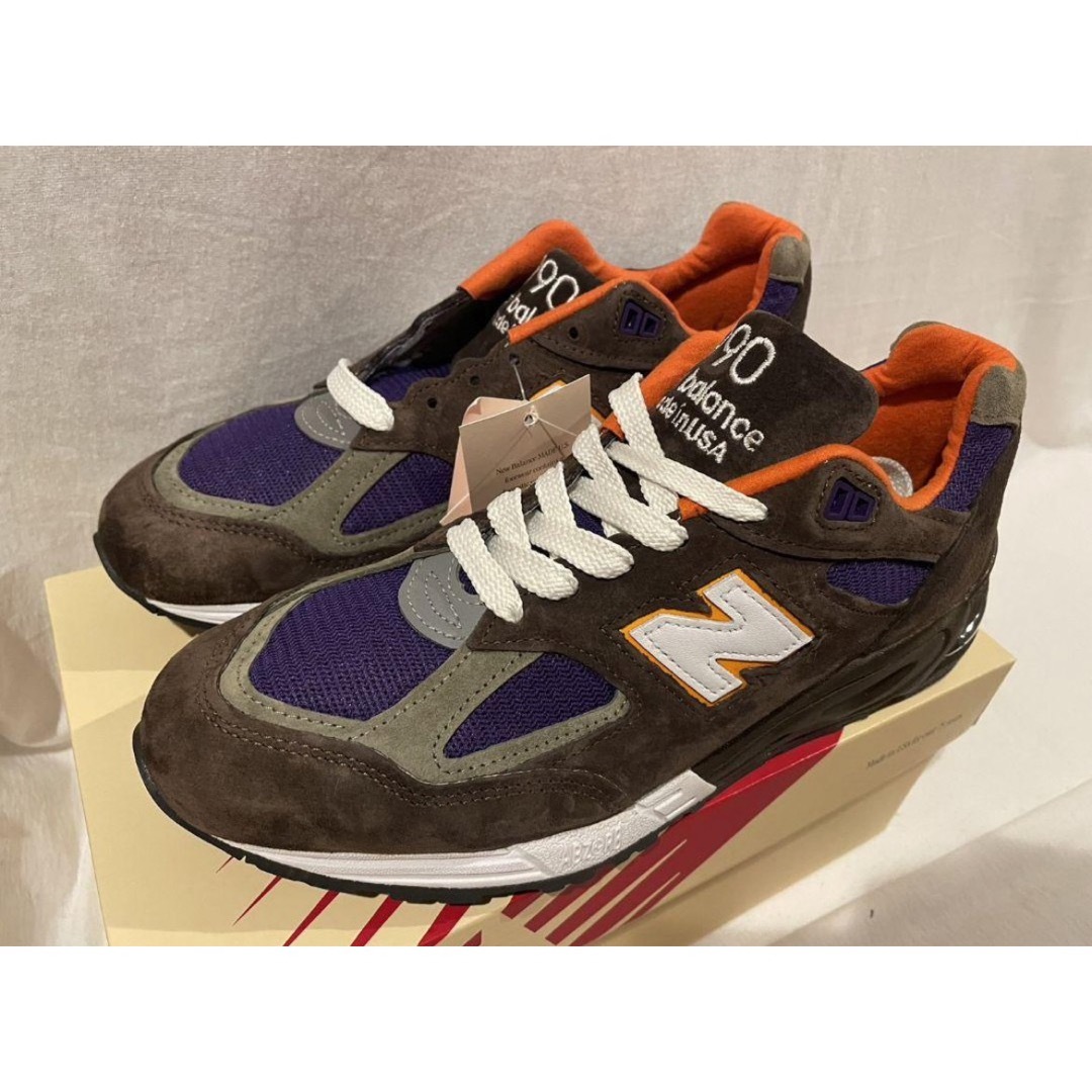 New Balance(ニューバランス)の新品new balance990V2アメリカ製ブラウン26.5 メンズの靴/シューズ(スニーカー)の商品写真