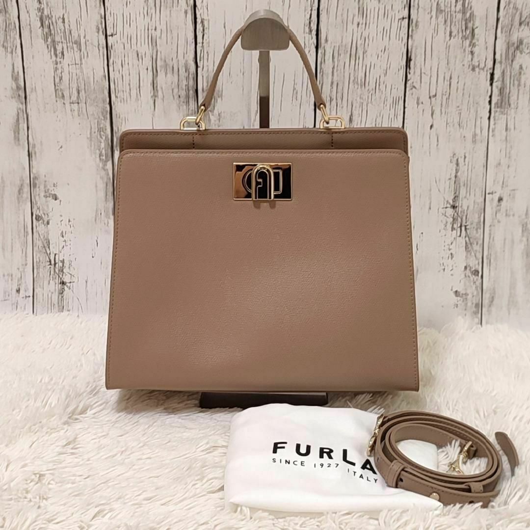 ★未使用に近い★FURLA　フルラ　ハンドバッグ　2way　1927　M