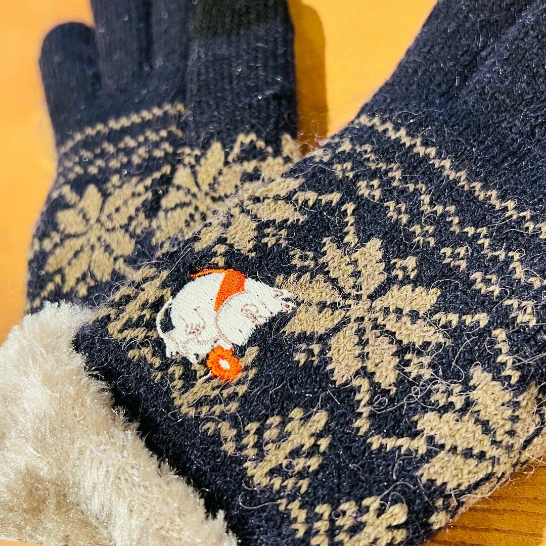 MOOMIN(ムーミン)の【新品】ムーミン　ワンポイント刺繍　スマホ対応手袋「ムーミン フラワー」 レディースのファッション小物(手袋)の商品写真