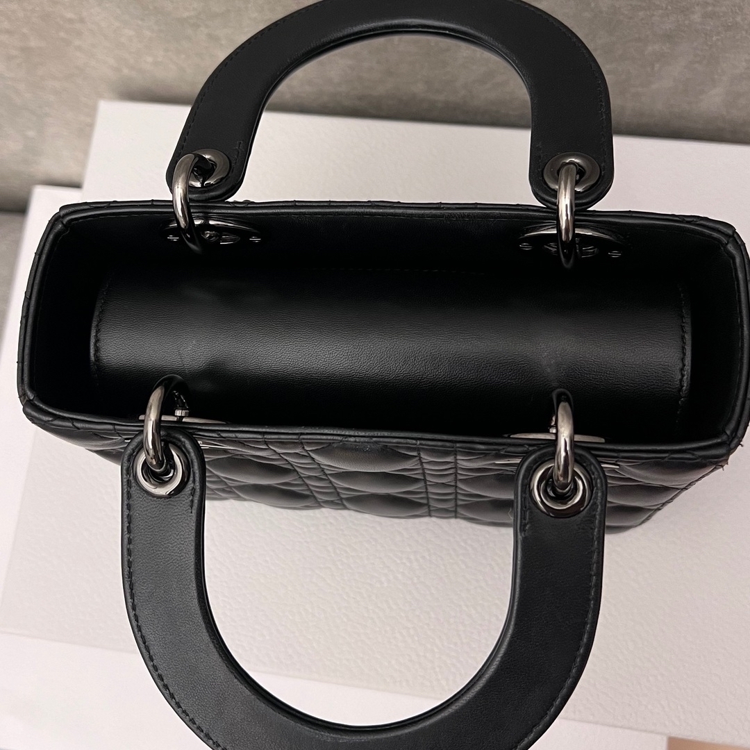 2日間限定セール　Lady dior レディディオール　100％正規品