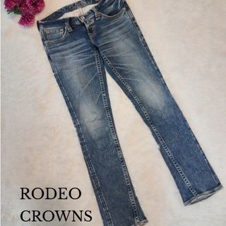 ロデオクラウンズ(RODEO CROWNS)のRODEO CROWNSデニム 細見え ダメージ加工 27インチ(Mサイズ)(デニム/ジーンズ)