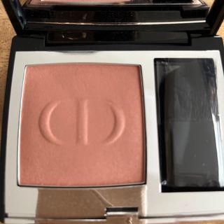 ディオール(Dior)の美品　Dior スキンルージュブラッシュ(チーク)