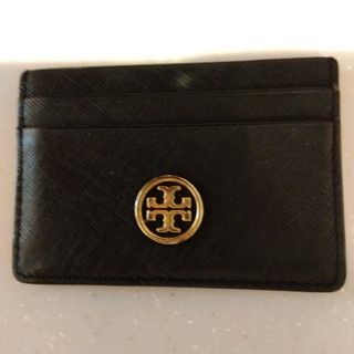 トリーバーチ(Tory Burch)のTORY BURCH　パスケース　美品(名刺入れ/定期入れ)