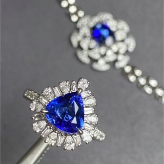 天然 ブルーサファイア ダイヤ リング2.1ct k18 ¥(リング(指輪))