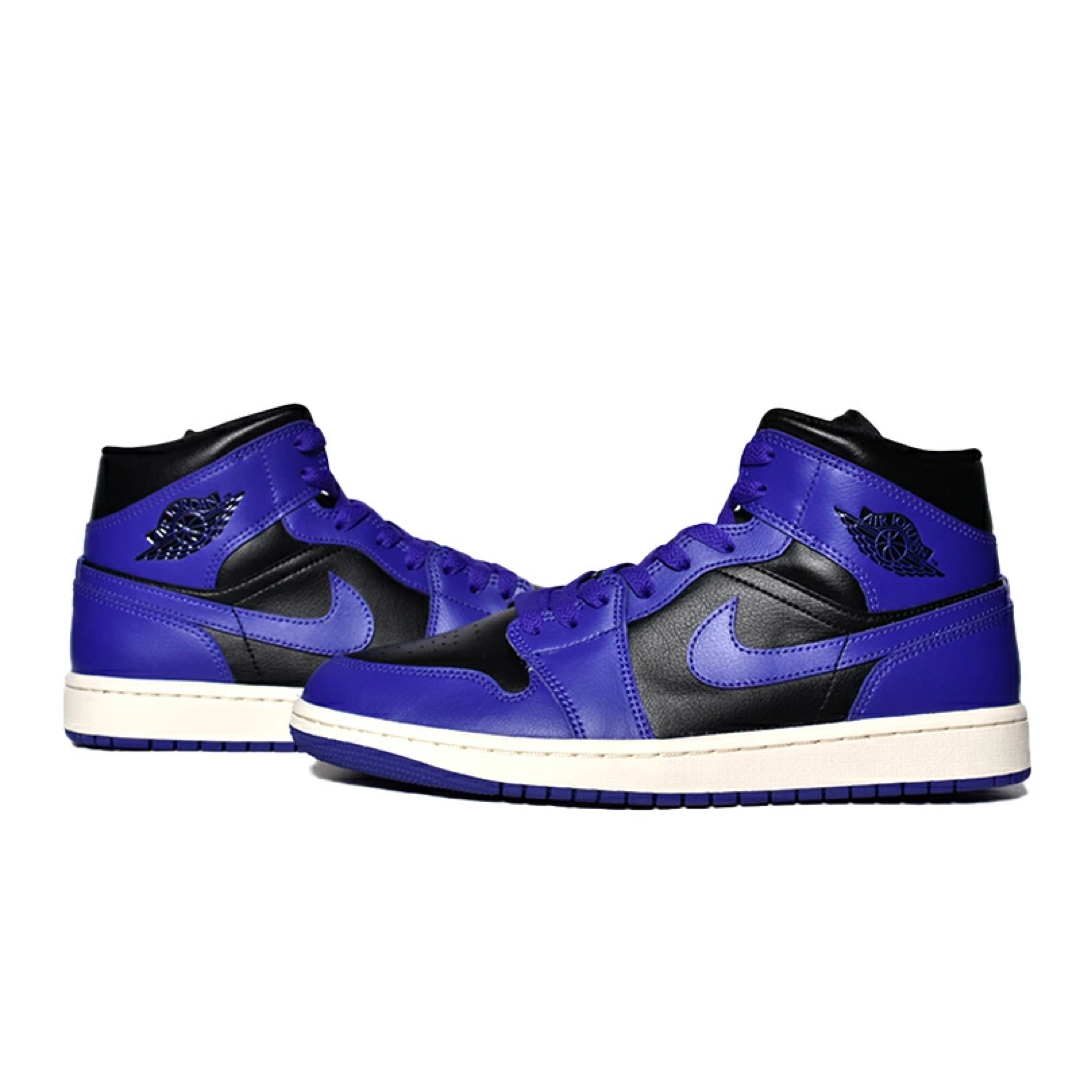 NIKE(ナイキ)の新品❁NIKE AIR JORDAN 1 MID BLACK × PURPLE レディースの靴/シューズ(スニーカー)の商品写真