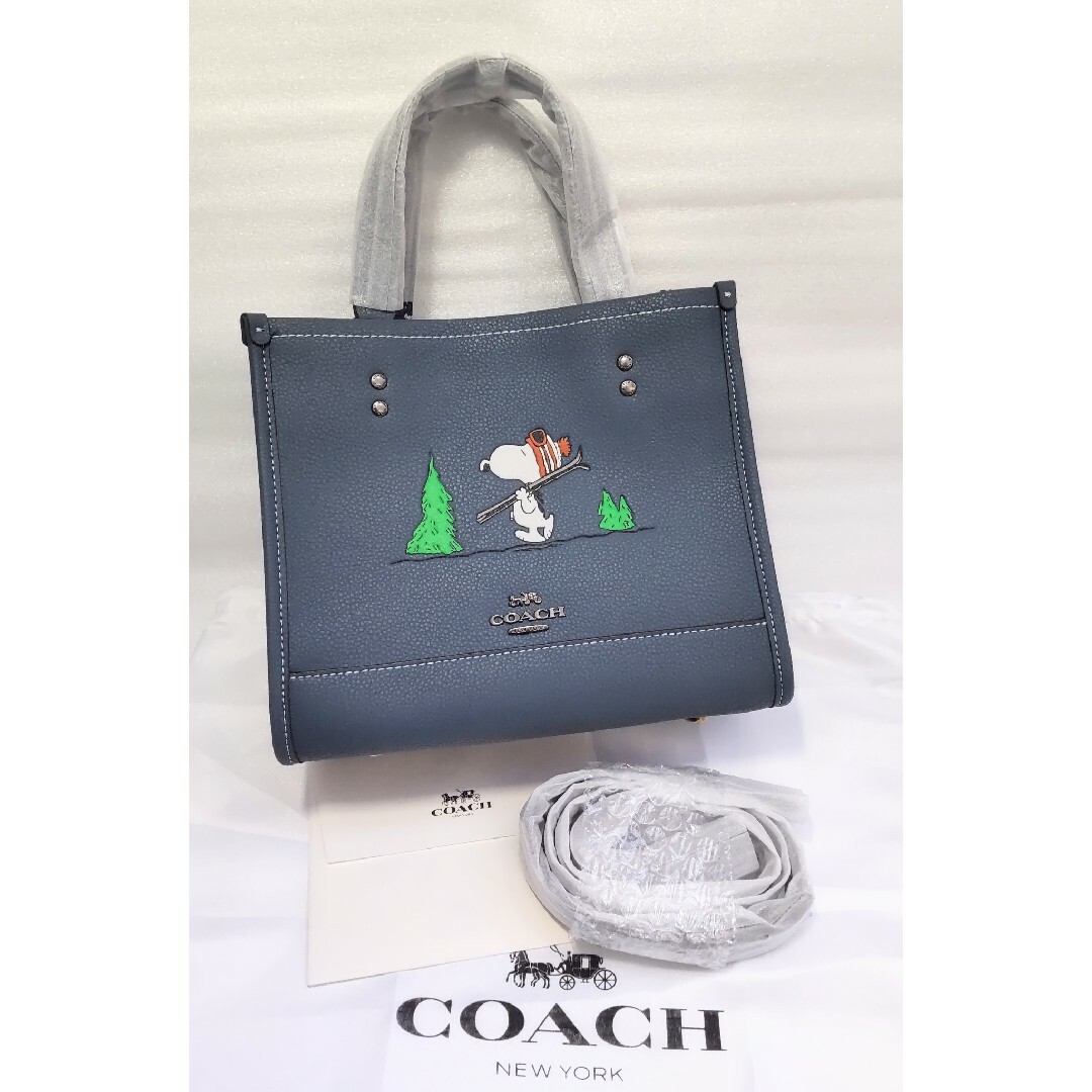 ●新品未使用 COACH コーチ ショルダー付き トートバッグ スヌーピー