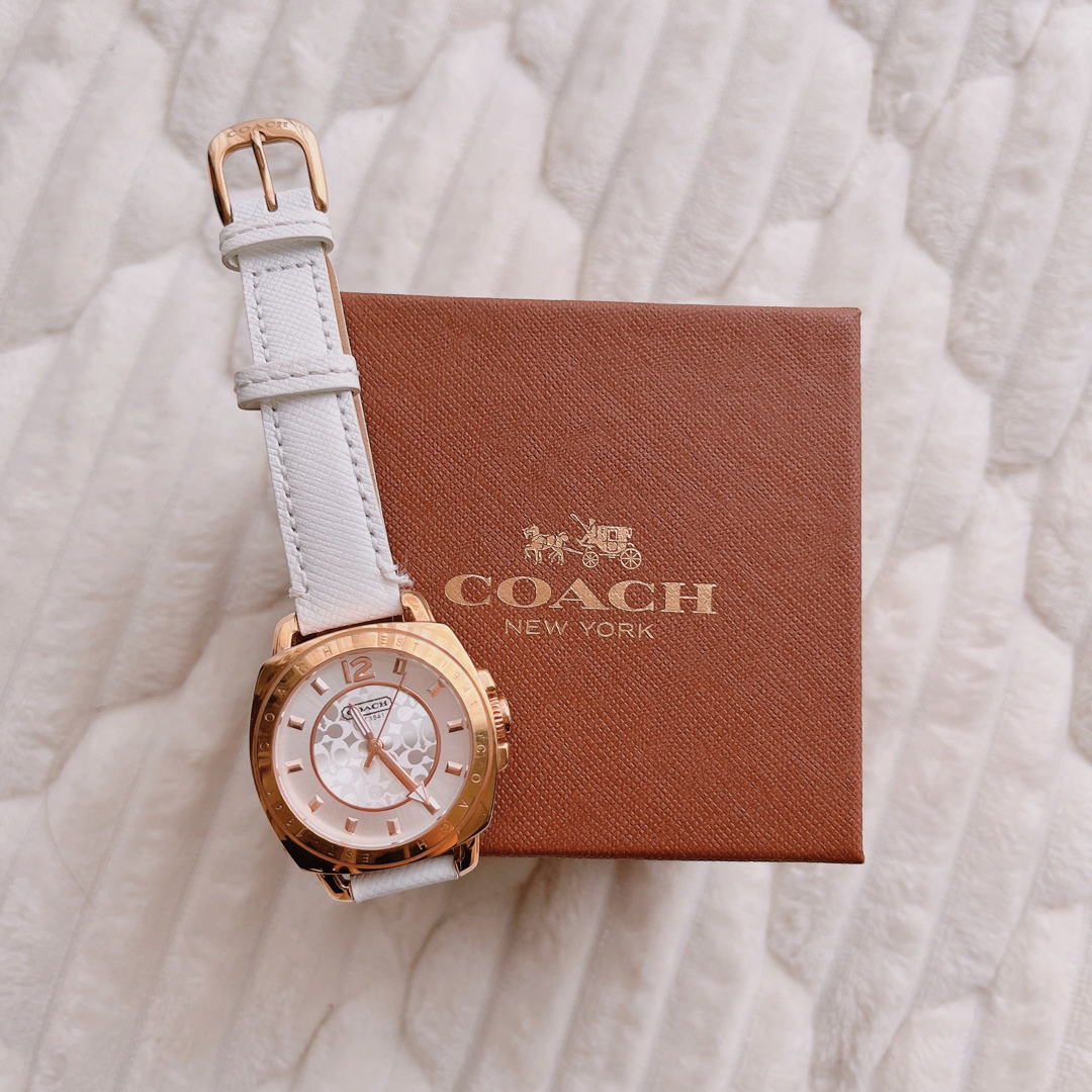 COACH - COACHレディース腕時計 白ベルトの通販 by momo's shop