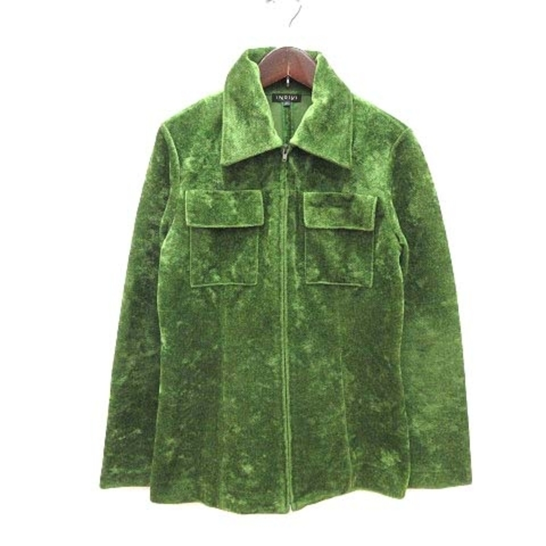 INDIVI(インディヴィ)のインディヴィ ステンカラージャケット ジップアップ ベロア 緑 グリーン レディースのジャケット/アウター(その他)の商品写真