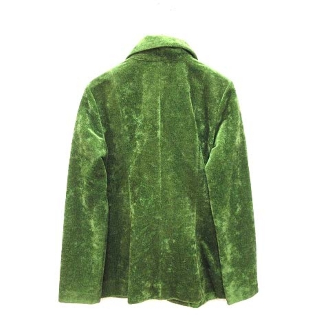 INDIVI(インディヴィ)のインディヴィ ステンカラージャケット ジップアップ ベロア 緑 グリーン レディースのジャケット/アウター(その他)の商品写真
