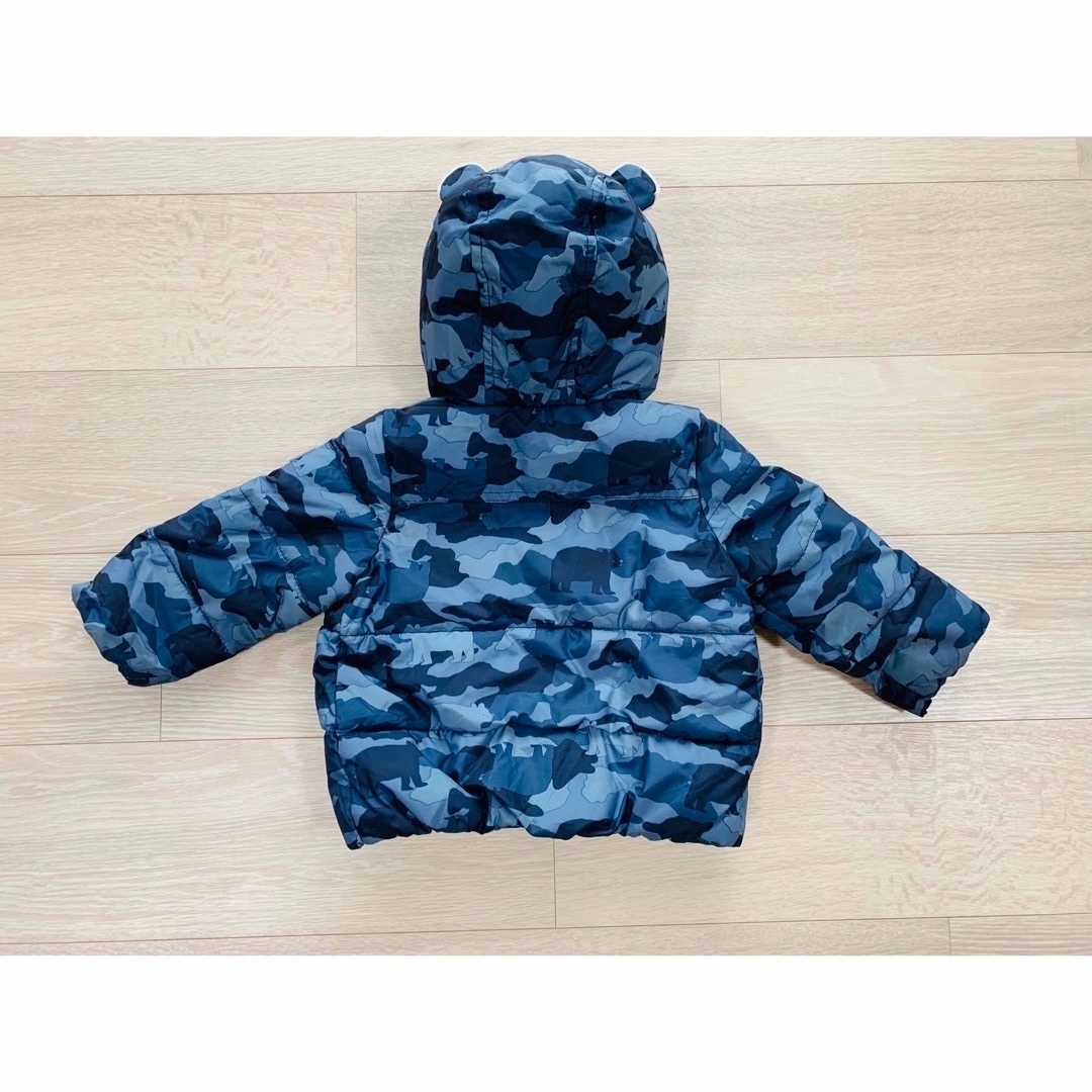 babyGAP(ベビーギャップ)のベビーGAP のダウンジャケット　80cm 12-18month キッズ/ベビー/マタニティのベビー服(~85cm)(ジャケット/コート)の商品写真