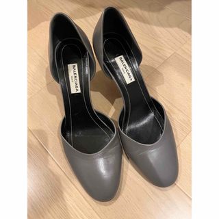 バレンシアガ(Balenciaga)の美品　バレンシアガ パンプス　レディース(ハイヒール/パンプス)