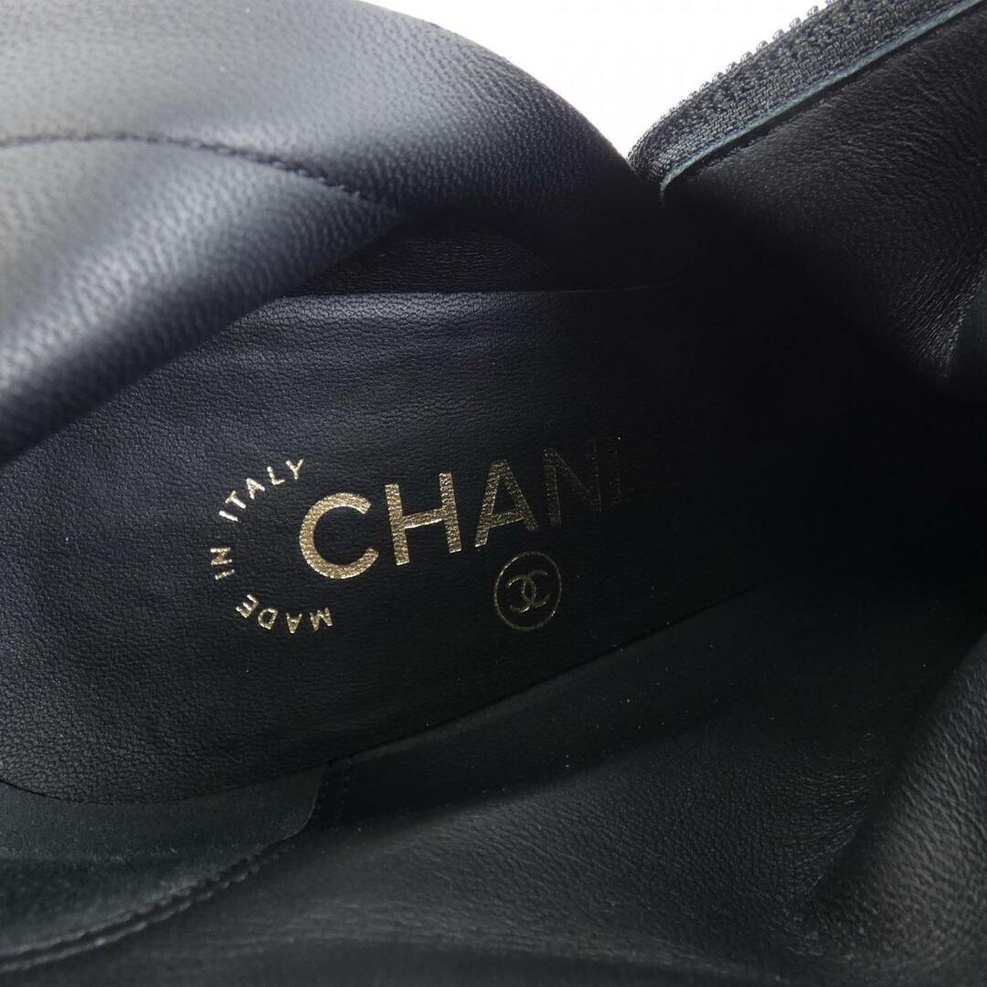 CHANEL(シャネル)のシャネル CHANEL ブーティー レディースの靴/シューズ(ブーツ)の商品写真