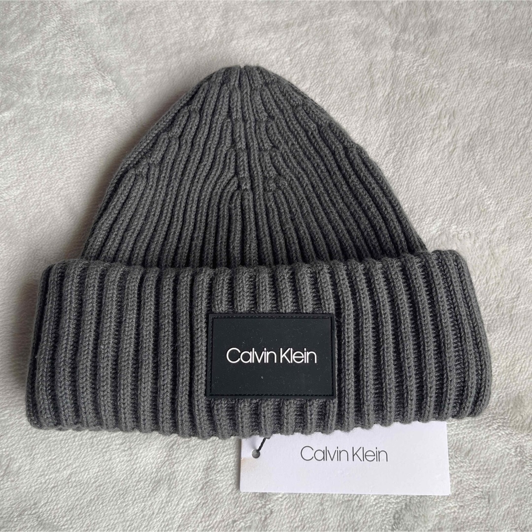 Calvin Klein(カルバンクライン)のryohei1206様【新品未使用】カルバンクライン.ニット帽  OS レディースの帽子(ニット帽/ビーニー)の商品写真