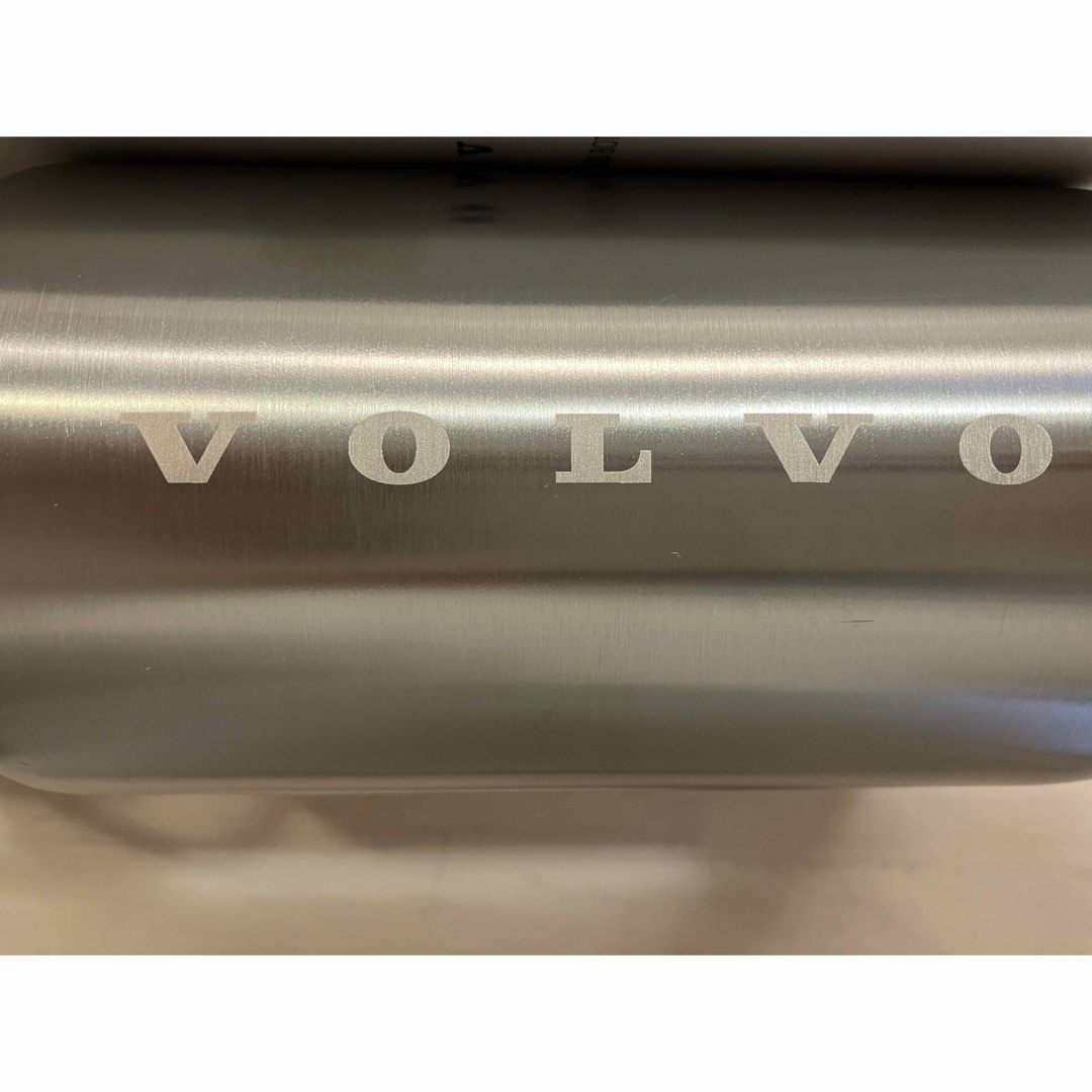 Volvo(ボルボ)のボルボ　VOLVO　水筒 350ml 新品未使用 自動車/バイクの自動車(車内アクセサリ)の商品写真