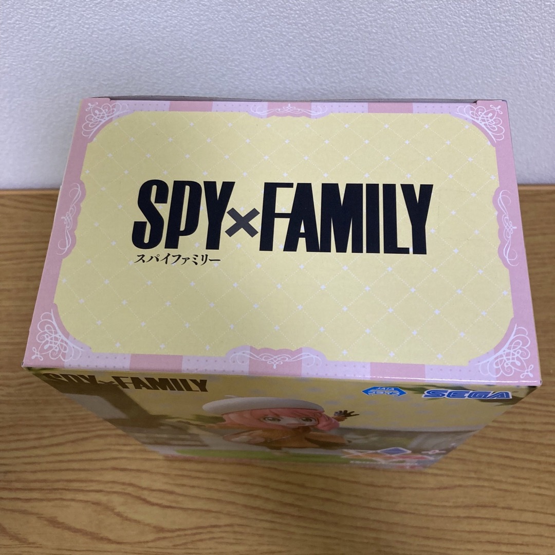 SPY×FAMILYスパイファミリー ルミナスタ アーニャ おでけけ フィギュア