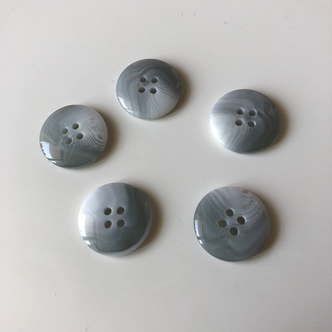 ボタン10個④⑥⑨おまとめ ハンドメイドの素材/材料(各種パーツ)の商品写真