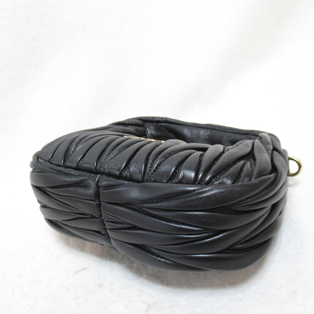 ミュウ ミュウ ハンドバッグ ショルダーバッグ ワンダーマトラッセショルダーバッグ 2wayショルダーバッグ レディースのバッグ(ハンドバッグ)の商品写真