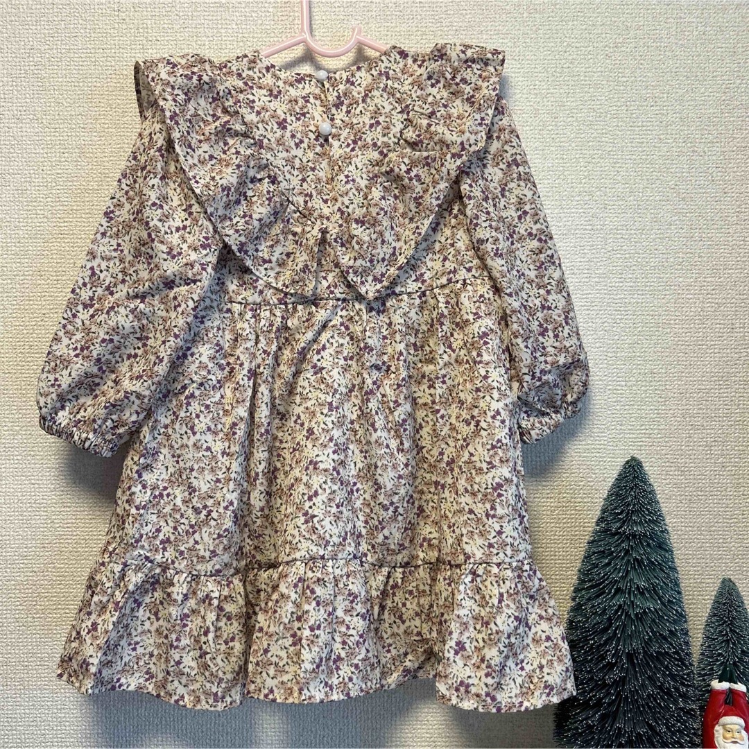 【新品タグ付】お花 総柄 ワンピース 海外子供服 95-100cm キッズ/ベビー/マタニティのキッズ服女の子用(90cm~)(ワンピース)の商品写真