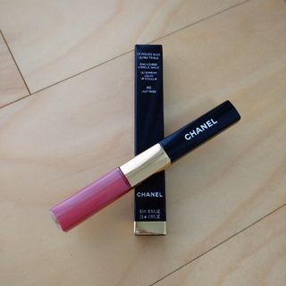 シャネル(CHANEL)のシャネル★CHANEL★ルージュデュオウルトラトゥニュ★40番美品♪おまけ付き♪(リップグロス)