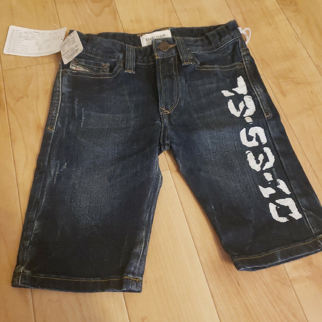 DIESEL(ディーゼル)のディーゼル　デニムハーフパンツ　５Y キッズ/ベビー/マタニティのキッズ服男の子用(90cm~)(パンツ/スパッツ)の商品写真