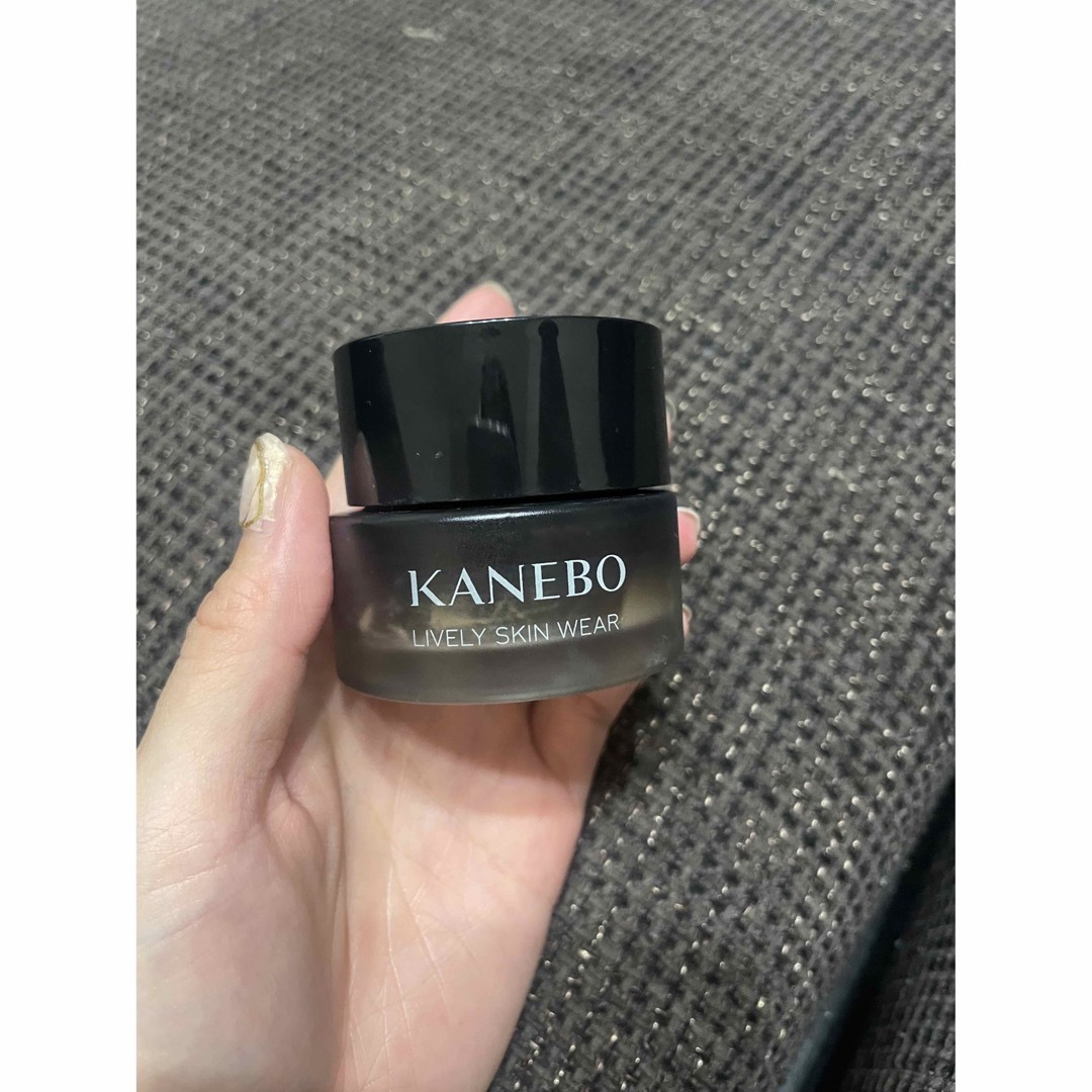 Kanebo(カネボウ)のkaneboライブリースキンウェア　オークルc コスメ/美容のベースメイク/化粧品(ファンデーション)の商品写真