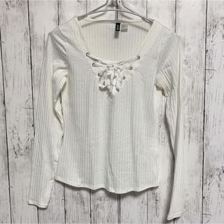 エイチアンドエム(H&M)の【大人気ブランド❤️】H&M レディース　トップス　長袖　ホワイト　前クロス(シャツ/ブラウス(長袖/七分))