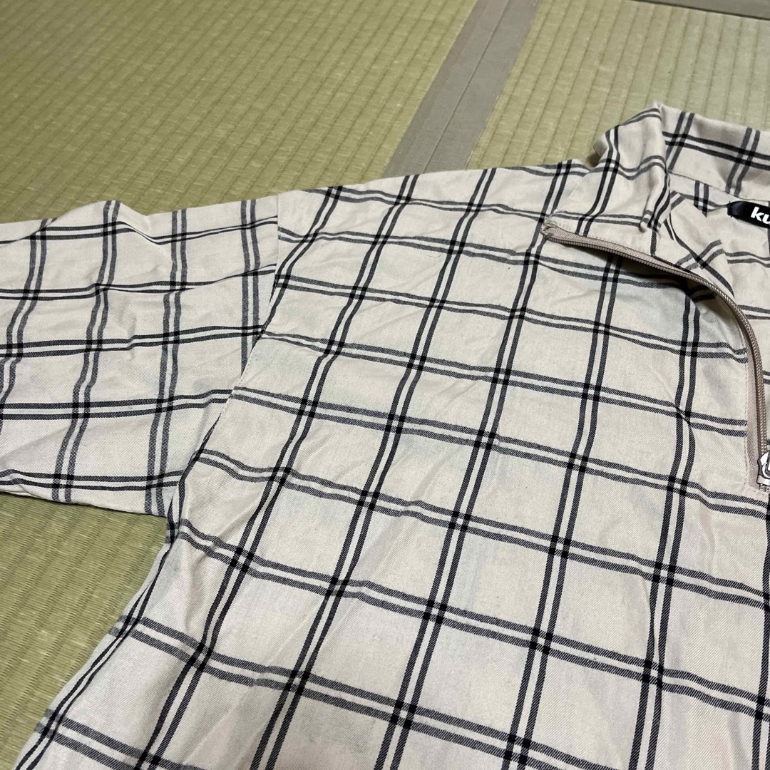 kutir チェック　ベージュ　Tシャツ　春服 レディースのトップス(シャツ/ブラウス(長袖/七分))の商品写真