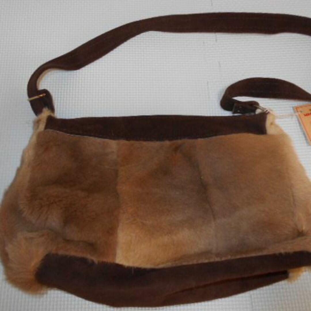 TOOBY LEATHER GOODS ショルダーバッグ