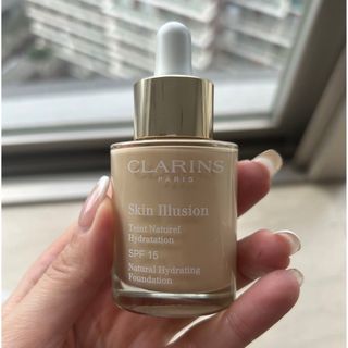 CLARINS - クラランス スキンイリュージョンファンデーションの通販 by ...