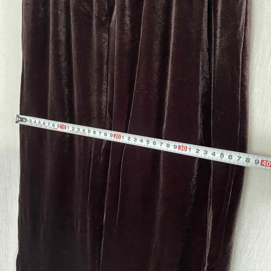 JEANASIS(ジーナシス)のJEANASIS ジーナシス　ブラウン　スリット入り　ロングスカート　ベロア レディースのスカート(ロングスカート)の商品写真