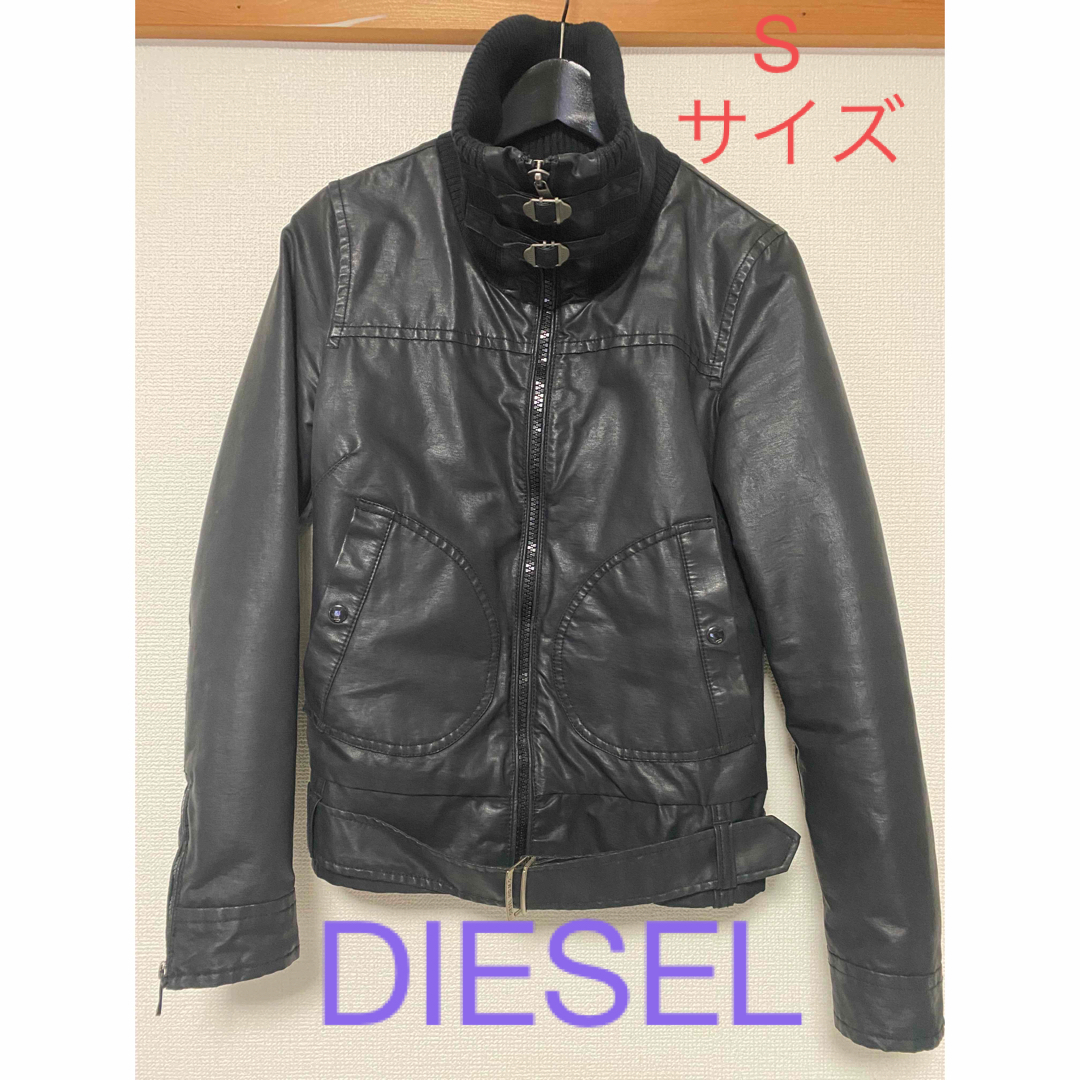 DIESEL(ディーゼル)のディーゼル　DIESEL 美品 レディースのジャケット/アウター(ライダースジャケット)の商品写真