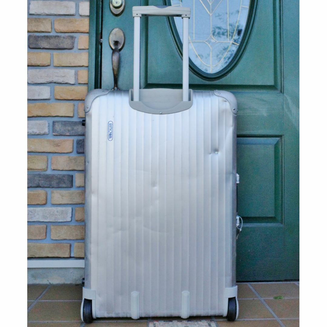 RIMOWA(リモワ)のリモワ 廃盤 926.70 トパーズ『シルバーインテグラル』2輪トロリー 82L インテリア/住まい/日用品の日用品/生活雑貨/旅行(旅行用品)の商品写真