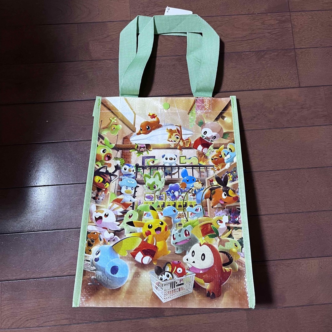 ポケモン(ポケモン)のポケモンセンター　袋 エンタメ/ホビーのおもちゃ/ぬいぐるみ(キャラクターグッズ)の商品写真