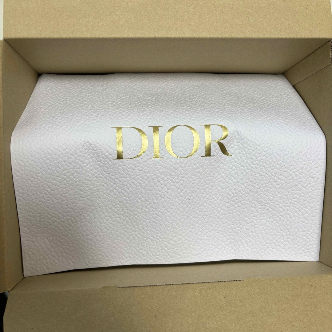 Dior(ディオール)のDior ルージュディオールフォーエヴァーリキッドシークイン 620　993 コスメ/美容のベースメイク/化粧品(口紅)の商品写真