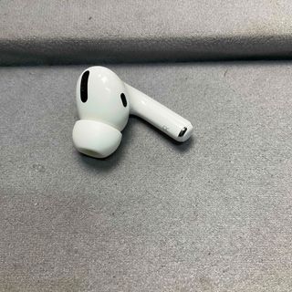 アップル(Apple)のAirPods Pro イヤホン R側のみ　中古(ヘッドフォン/イヤフォン)