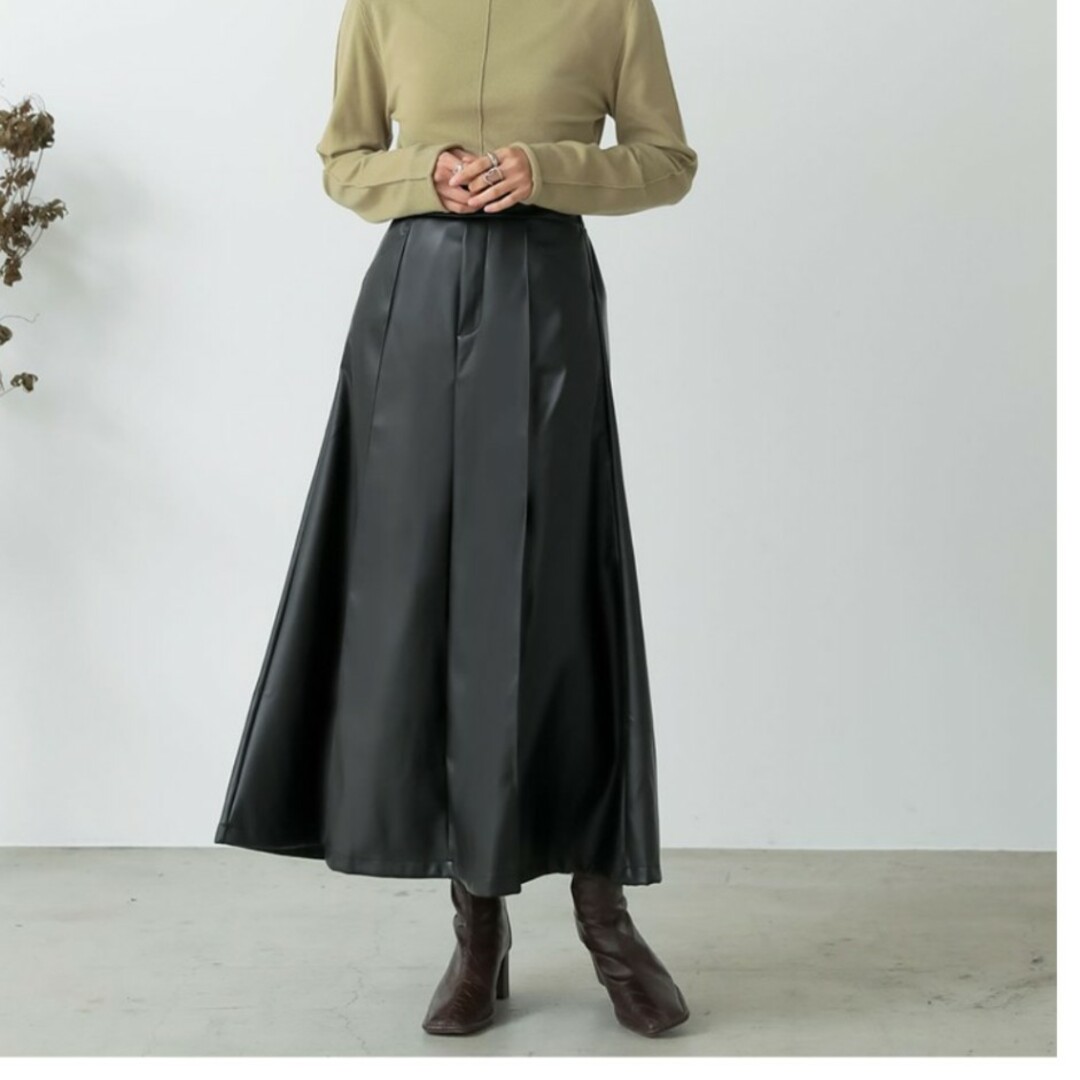 Re:EDIT(リエディ)の新品　エコレザーロングスカート レディースのスカート(ロングスカート)の商品写真