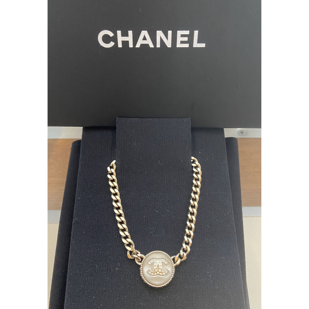 CHANEL(シャネル)の★極美品★ CHANEL CCマーク チョーカー / ネックレス A22 レディースのアクセサリー(ネックレス)の商品写真