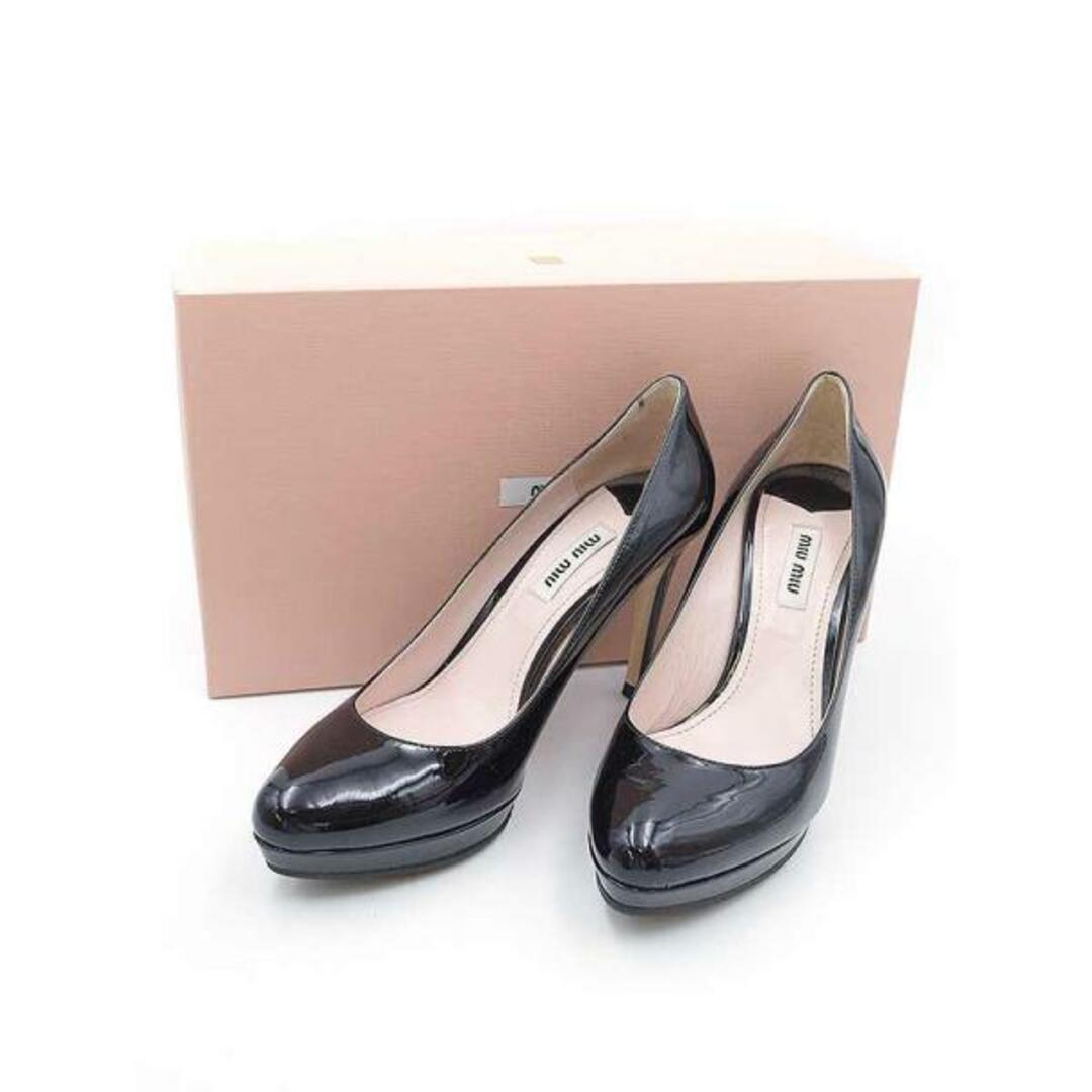 miu miu ミュウミュウ パテントヒールパンプス ブラック 36.5 | フリマアプリ ラクマ miumiu ミュウミュウ パンプス ヒール