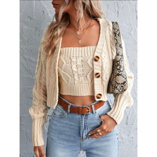 ザラ(ZARA)のSHEIN ケーブルニット クロップド カーディガン & ブラ セット♡(セット/コーデ)