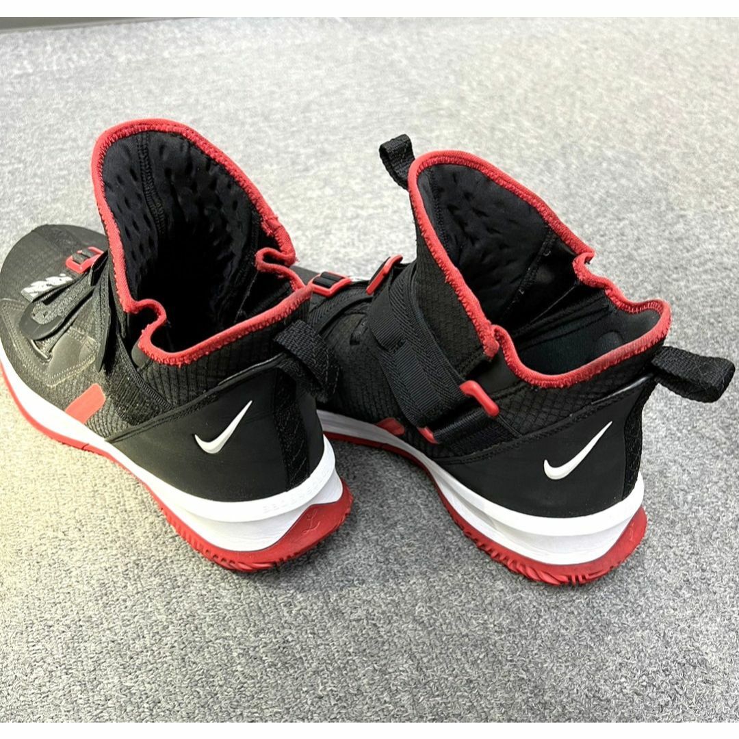 NIKE バスケットボールシューズ  LEBRON SOLDIRE AR4228